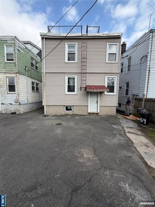 459 Norwood St, East Orange, NJ, 07018-1061 | Card Image
