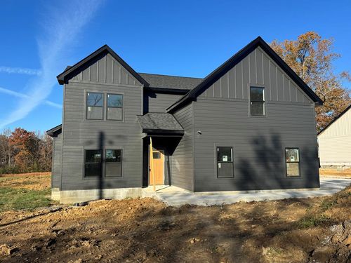 133 Cripps Ln, Smithville, TN, 37166-5179 | Card Image