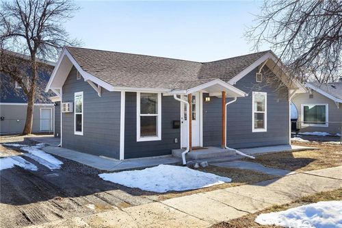 211 Woodland Ave, Laurel, MT, 59044-3234 | Card Image