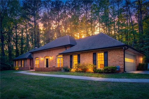 1664 Lilburn Stone Mountain Rd, Stone Mountain, GA, 30087-1822 | Card Image