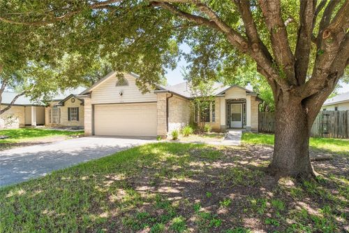 220 Bailey Loop, Kyle, TX, 78640-4639 | Card Image
