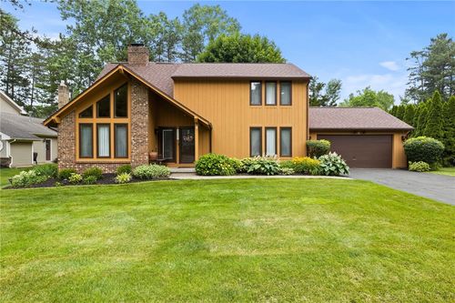 4 Green Pine Ln, Webster, NY, 14580-8963 | Card Image