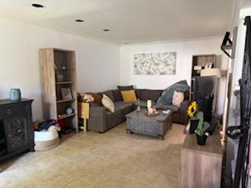 25 Alhambra Dr, Oceanside, NY, 11572-5425 | Card Image