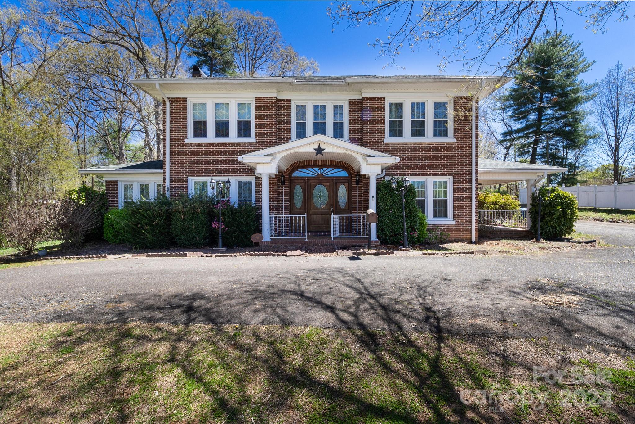 Liledoun Rd, Taylorsville, NC 28681