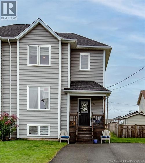 5 Bristol Cres, Riverview, NB, E1B0S9 | Card Image