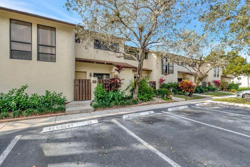 apt-i5-7610 Nw 79th Ave, Tamarac, FL, 33321-9006 | Card Image