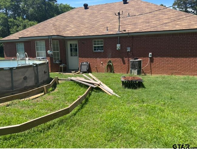 15344 Fm 850, House other with 3 bedrooms, 2 bathrooms and null parking in Tyler TX | Image 17
