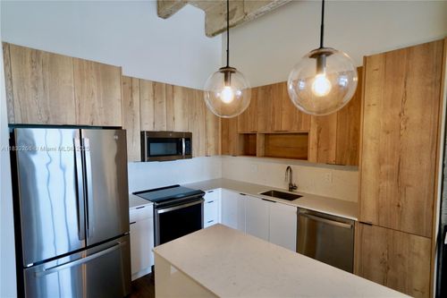 apt-503-7920 Ne 2nd Ave, Miami, FL, 33138-4473 | Card Image