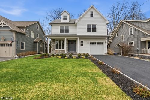 732 Embree Cres, Westfield, NJ, 07090-4342 | Card Image