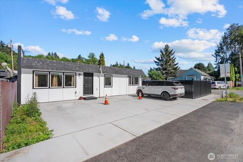 538 Railroad Ave S, Kent, WA, 98032-5933 | Card Image
