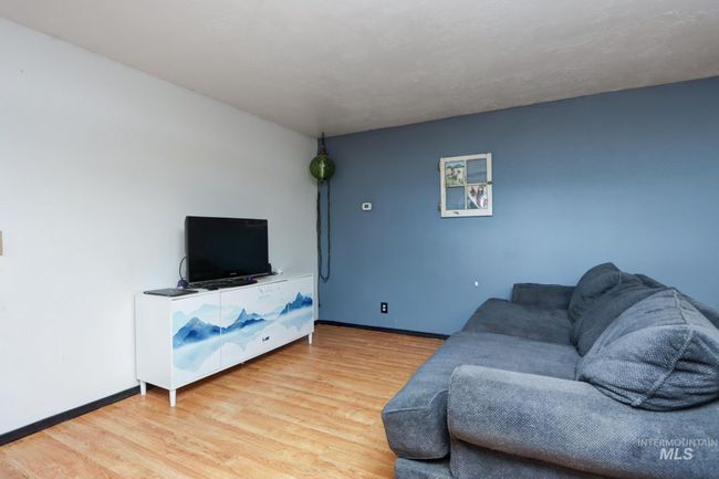 731 W 4 Th St, House other with 3 bedrooms, 1 bathrooms and 2 parking in Emmett ID | Image 10