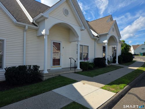 7-7 Heron View Rd, New Fairfield, CT, 06812-5217 | Card Image