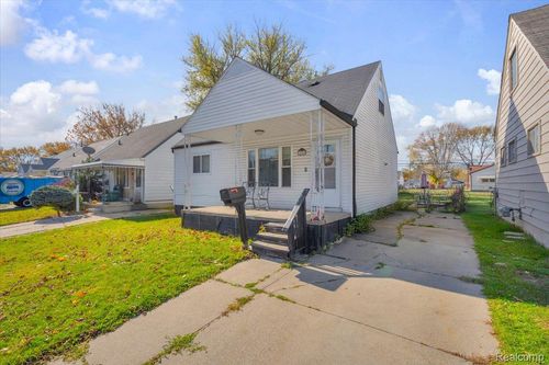 24505 Berry Ave, Warren, MI, 48089-2169 | Card Image