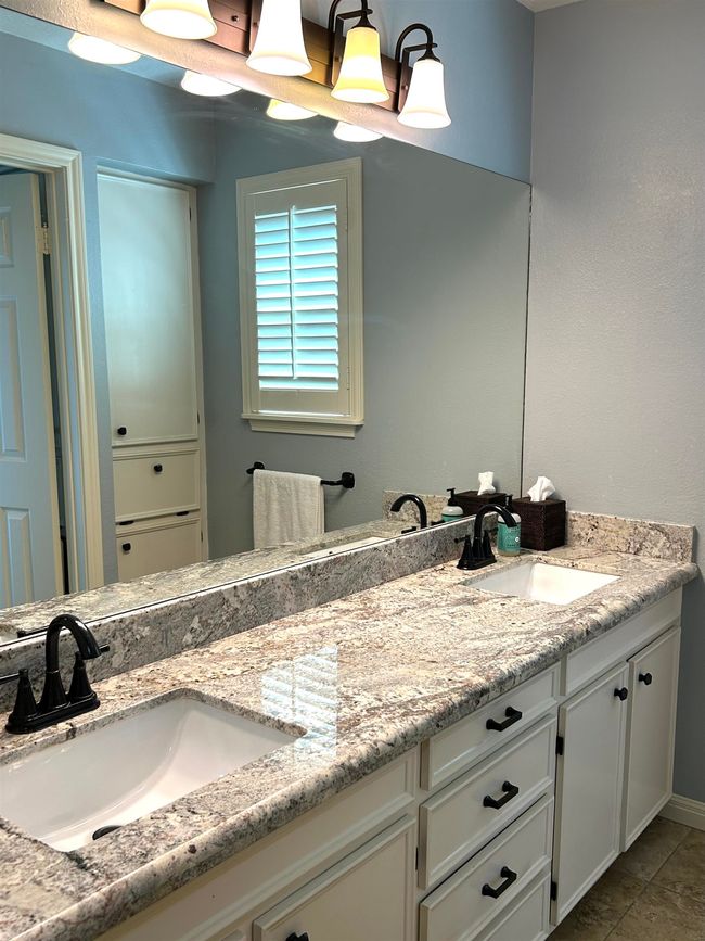 1340 Fenwick Cir, House other with 4 bedrooms, 3 bathrooms and null parking in Beaumont TX | Image 25