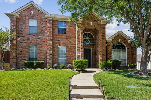 421 Vista Noche Dr, Lewisville, TX, 75067-8345 | Card Image