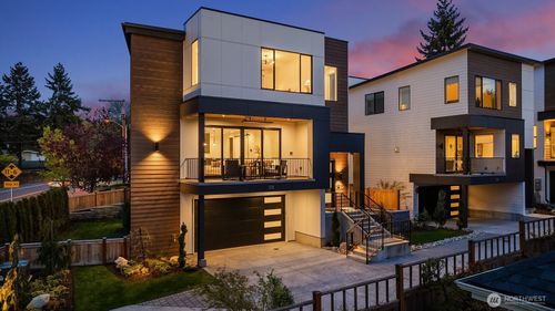 138 8th Ln, Kirkland, WA, 98033 | Card Image