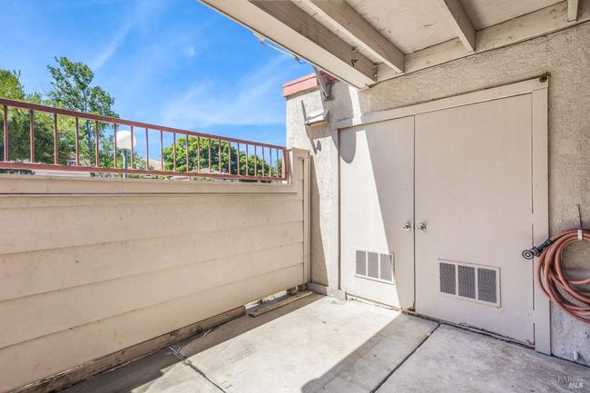 APT-118 - 8 Lancaster Cir, Condo with 2 bedrooms, 1 bathrooms and 2 parking in Bay Point CA | Image 36