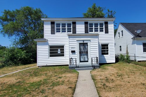 2031 Baker St, Muskegon Heights, MI, 49444-1101 | Card Image