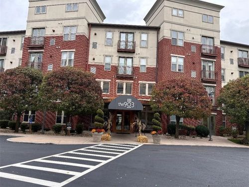 apt-221-1000 Providence Pl, Providence, RI, 02903-1767 | Card Image