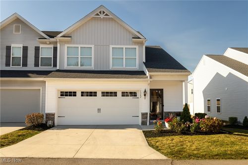 1362 Maple Grove Ln, Uniontown, OH, 44685-8153 | Card Image
