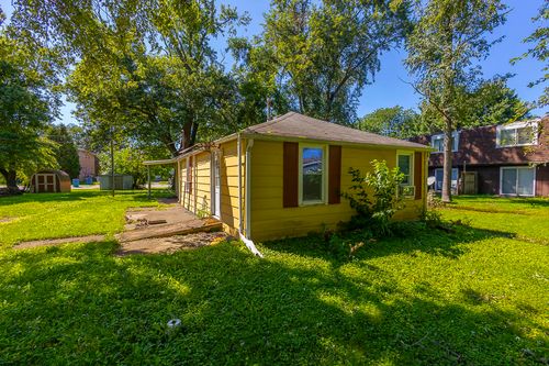 124 S Jackson Blvd, Chesterton, IN, 46304 | Card Image