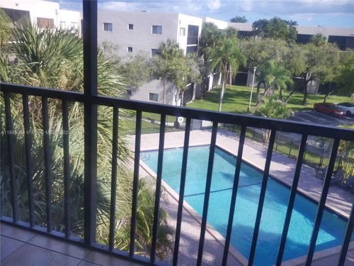apt-412-8540 Sw 133rd Avenue Rd, Miami, FL, 33183-4513 | Card Image