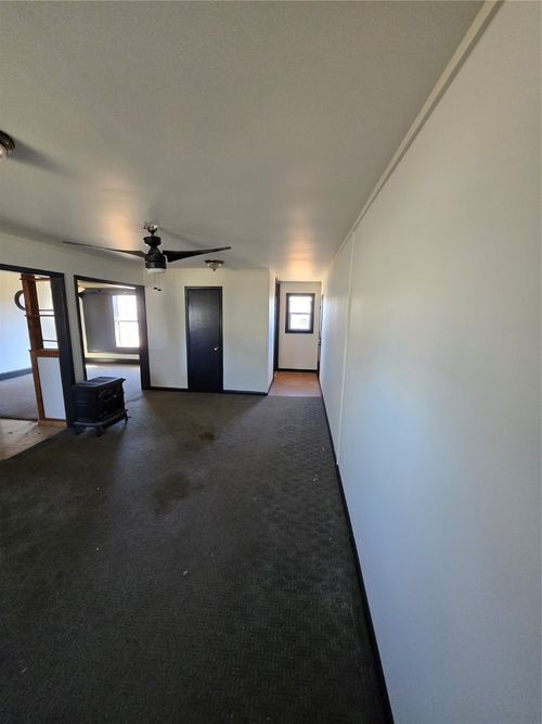 481 Avenue D, Lawn, TX, 79530-2011 | Card Image