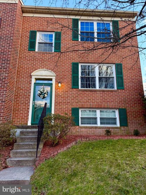 11 Beaver Pond Cir, Baltimore, MD, 21234-1366 | Card Image