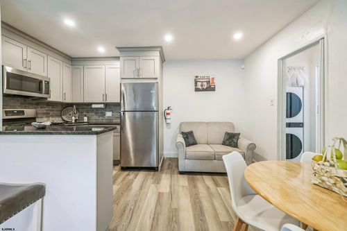 apt-h2-4901 Harbor Beach Blvd, BRIGANTINE, NJ, 08203-1235 | Card Image