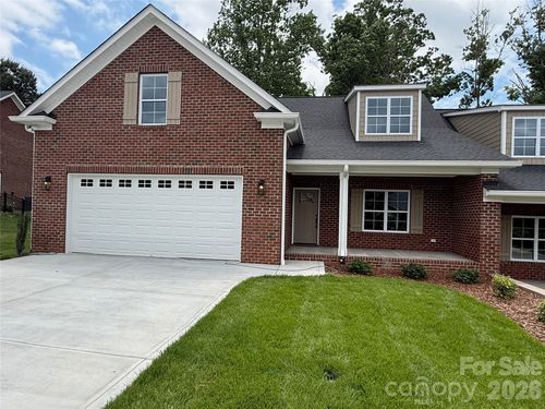 105 Abbington Ln, Shelby, NC, 28150-6225 | Card Image