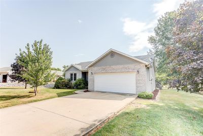 205 Lakewood Drive, House other with 4 bedrooms, 2 bathrooms and null parking in Brighton IL | Image 2