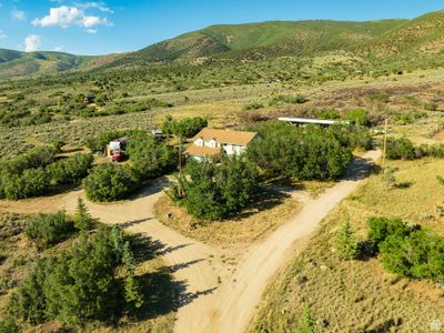 Beautiful Mountain Property Views! | Image 2