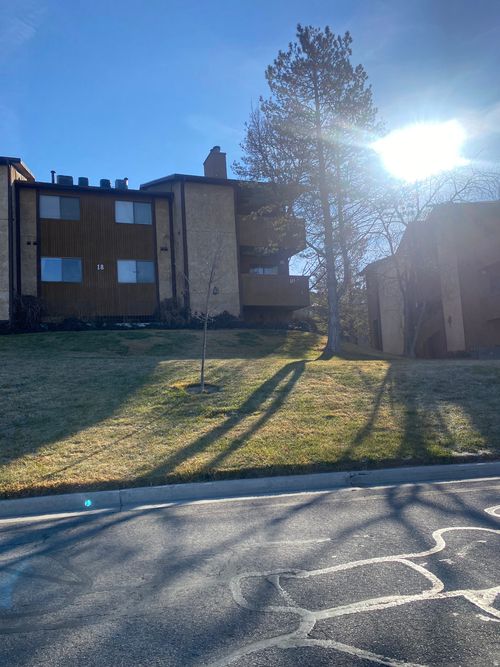 18-9152 S Jefferson Pl, Sandy, UT, 84070-6623 | Card Image