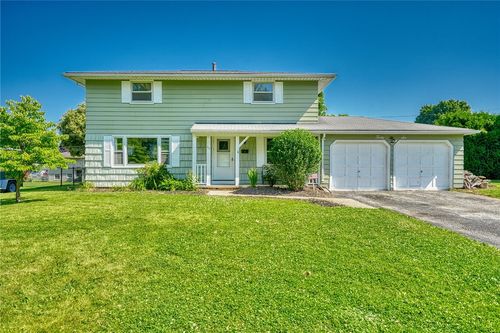 36 Oakbriar Dr, Greece, NY, 14616-2354 | Card Image