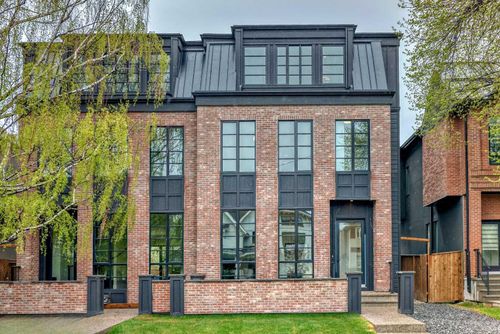 1517 32 Ave Sw, Calgary, AB, T2T1V7 | Card Image