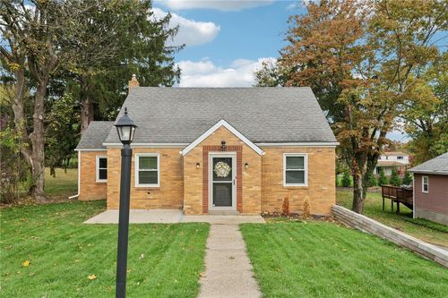 222 Elfinwild Ln, Glenshaw, PA, 15116-1451 | Card Image