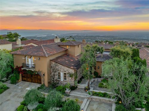 31 Overlook Dr, Newport Coast, CA, 92657-1300 | Card Image