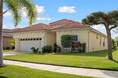 5301 Laurel Oak Court, House other with 3 bedrooms, 2 bathrooms and null parking in North Port FL | Image 2