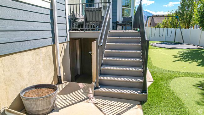 Details with stucco siding and fence | Image 53