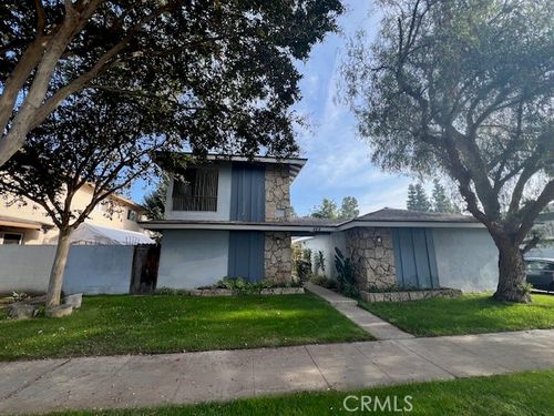 apt-1-869 N Mallard St, Orange, CA, 92867-7526 | Card Image