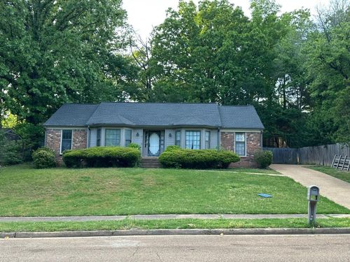 8588 Kettering Dr, Cordova, TN, 38016-4550 | Card Image