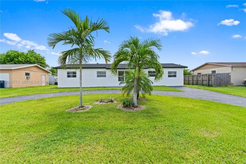 26231 Sw 127th Ave, Homestead, FL, 33032-7042 | Card Image