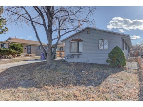 3174 W Center Ave, Denver, CO, 80219-2869 | Card Image