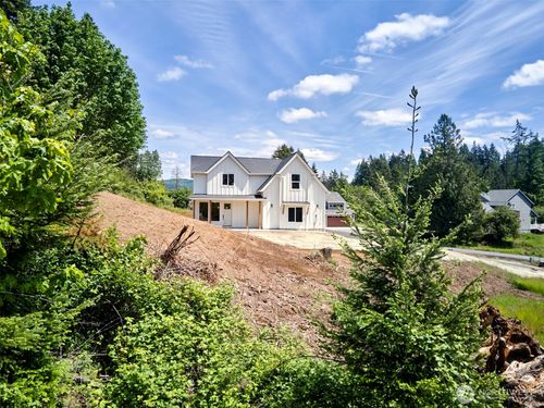 117 Witherbee Rd, Kelso, WA, 98626-9025 | Card Image