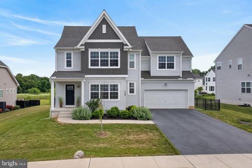 1269 Homestead Ln, LANCASTER, PA, 17601-5472 | Card Image