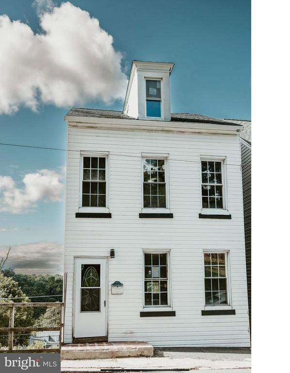 Schuylkill Ave, Pottsville, PA 17901
