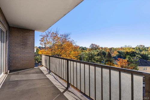 apt-5e-470 Halstead Ave, Harrison, NY, 10528-3825 | Card Image