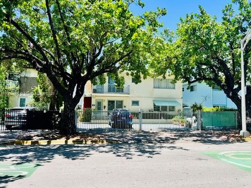 apt-3-636 Meridian Ave, Miami Beach, FL, 33139-6434 | Card Image