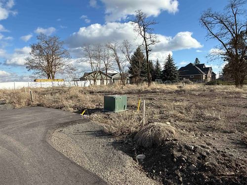 8608 W Panorama Dr, Spokane, WA, 99208 | Card Image