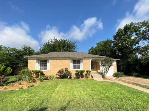 1928 Devonshire Dr, Garland, TX, 75041-1517 | Card Image